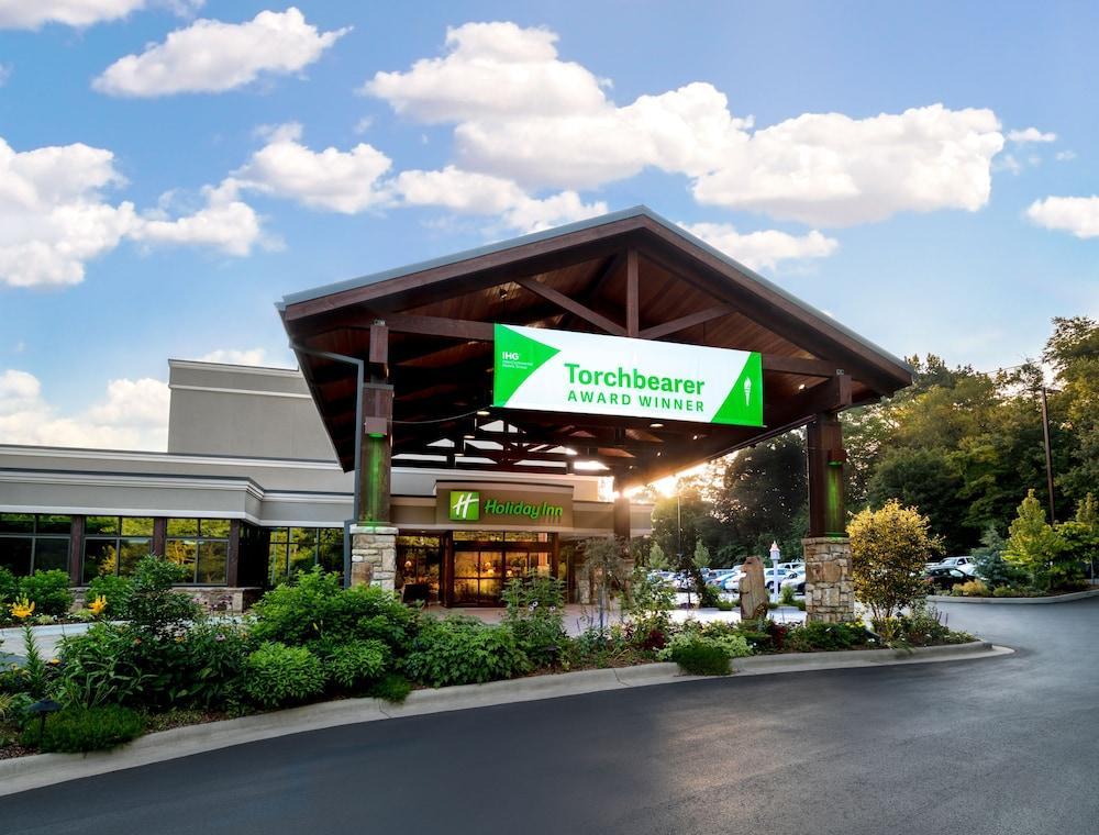 Holiday Inn Asheville East-Blue Ridge Pkwy By Ihg Dış mekan fotoğraf