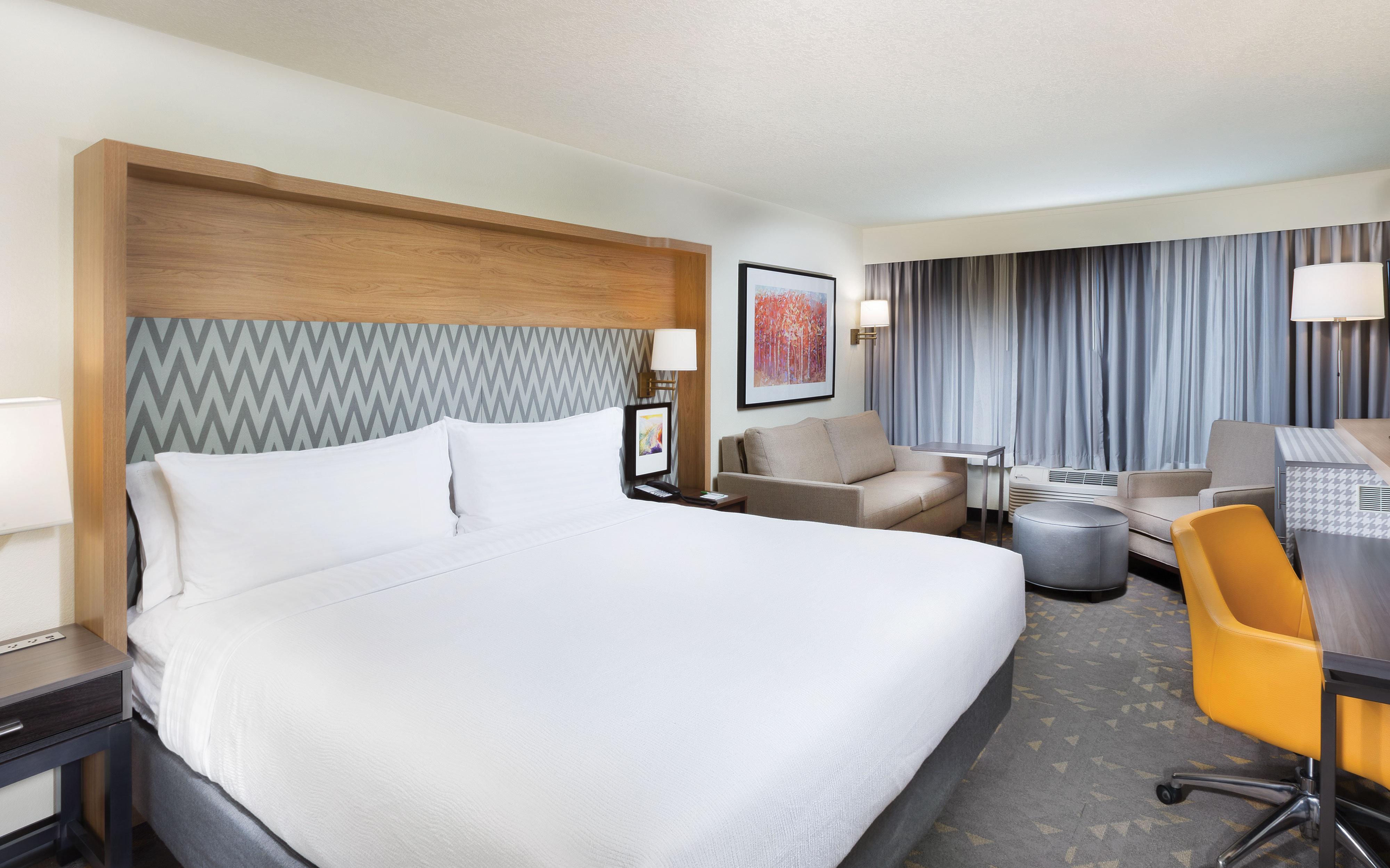 Holiday Inn Asheville East-Blue Ridge Pkwy By Ihg Dış mekan fotoğraf
